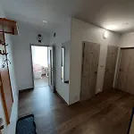 Utulne Ubytovanie V Meste Presov - 4 Osoby - Sukromna Uzamykatelna Izba, Rychle A Stabilne Wi-Fi, Smart Tv-55 Palcov, Bezplatne Parkovanie, Pracka, Susicka A Plne Vybavena Kuchyna Privat bolig *